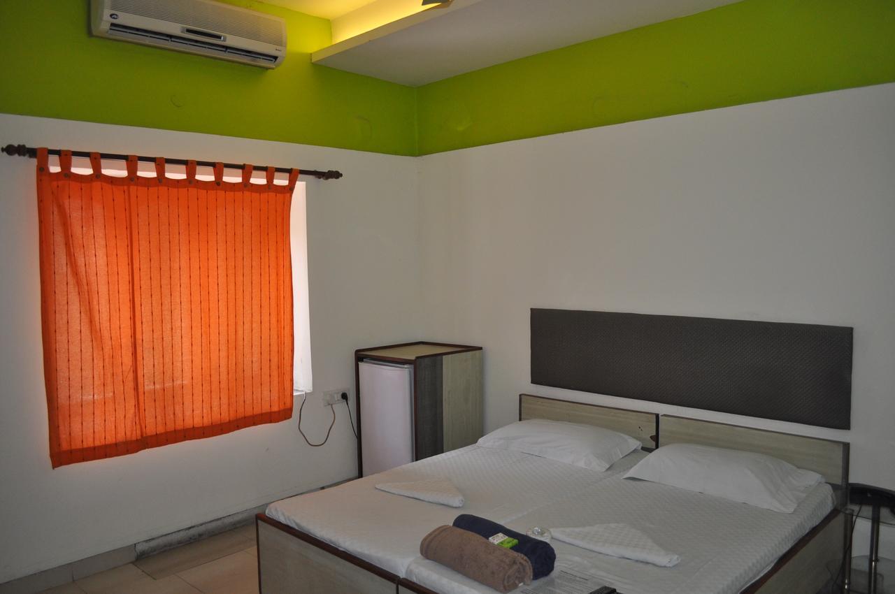 Hotel Kabli New Delhi Extérieur photo