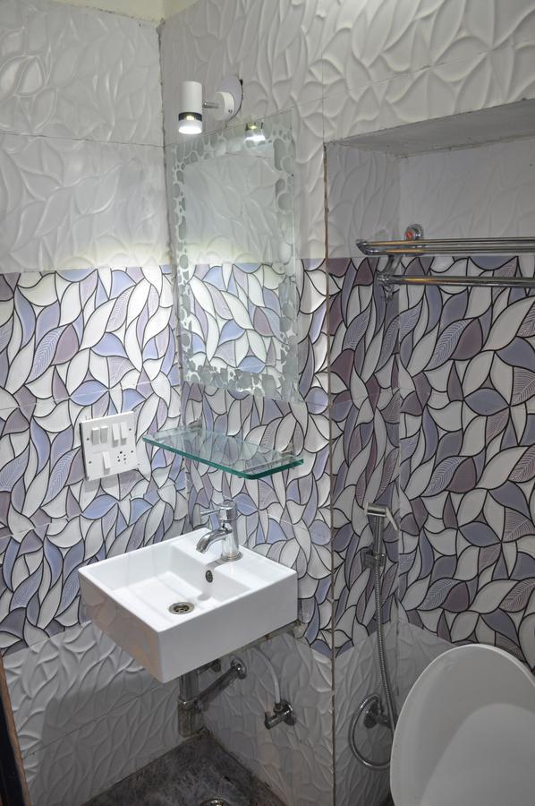 Hotel Kabli New Delhi Extérieur photo